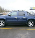 chevrolet avalanche 2011 ls flex fuel 8 cylinders 4 wheel drive 6 speed automatic 13502
