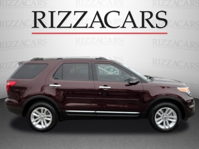 ford explorer 2011 maroon suv xlt gasoline 6 cylinders 2 wheel drive automatic with overdrive 60546