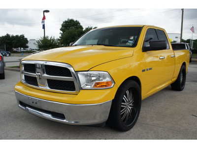 dodge ram pickup 1500 2009 yellow pickup truck slt gasoline 8 cylinders 2 wheel drive automatic 77090