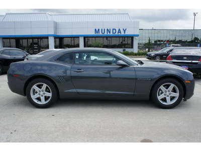 chevrolet camaro 2010 dk  gray coupe lt gasoline 6 cylinders rear wheel drive automatic 77090