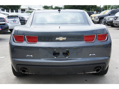 chevrolet camaro 2010 dk  gray coupe lt gasoline 6 cylinders rear wheel drive automatic 77090