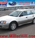 subaru outback 2001 white wagon gasoline 4 cylinders all whee drive automatic 55811