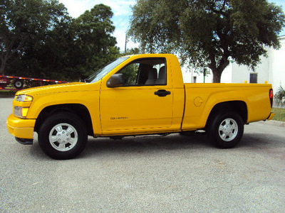 chevrolet colorado 2005 yellow pickup truck gasoline 4 cylinders rear wheel drive automatic 32901