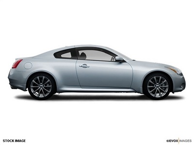 infiniti g37 coupe 2009 coupe x gasoline 6 cylinders all whee drive shiftable automatic 08844