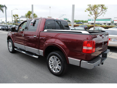 lincoln mark lt 2006 dk  red gasoline 8 cylinders 4 wheel drive automatic 91761