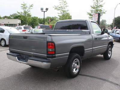 dodge ram pickup 1500 2001 grey pickup truck gasoline 6 cylinders rear wheel drive automatic with overdrive 80229