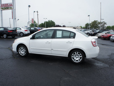 nissan sentra 2011 white sedan gasoline 4 cylinders front wheel drive automatic 19153