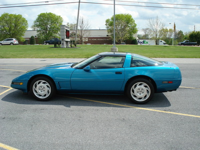 chevrolet corvette 1995 blue coupe gasoline v8 rear wheel drive automatic 17972