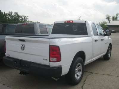 ram ram pickup 1500 2012 white pickup truck st flex fuel 8 cylinders 2 wheel drive 6 speed automatic 62863