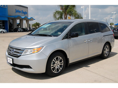 honda odyssey 2012 silver van ex l w dvd gasoline 6 cylinders front wheel drive automatic with overdrive 77065