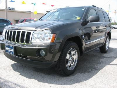 jeep grand cherokee 2005 dk  brown suv limited gasoline 8 cylinders 4 wheel drive automatic 45840