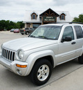 jeep liberty 2004 silver suv limited gasoline 6 cylinders rear wheel drive automatic with overdrive 76087