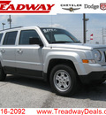 jeep patriot 2011 silver suv gasoline 4 cylinders 2 wheel drive automatic 45840