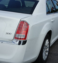 chrysler 300 2012 white sedan gasoline 6 cylinders rear wheel drive automatic 33021