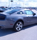 ford mustang 2013 gray coupe gasoline 8 cylinders rear wheel drive 6 speed automatic 77388