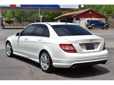 mercedes benz c class 2011 white sedan c300 gasoline 6 cylinders rear wheel drive automatic 76903