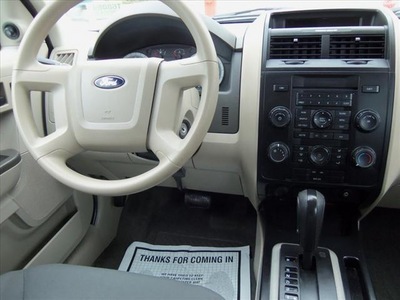 ford escape 2008 silver suv xls gasoline 4 cylinders front wheel drive automatic 90241