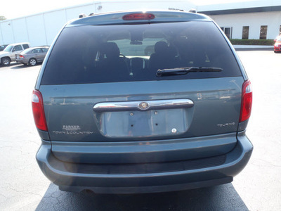 chrysler town and country 2005 blue van signature series gasoline 6 cylinders front wheel drive automatic 28557