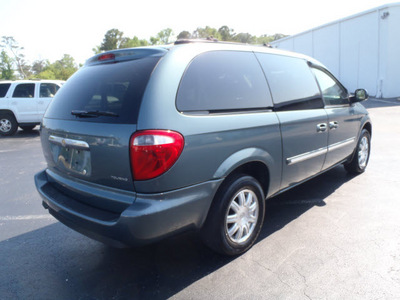 chrysler town and country 2005 blue van signature series gasoline 6 cylinders front wheel drive automatic 28557