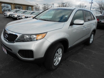 kia sorento 2013 bright silver suv lx gasoline 6 cylinders front wheel drive 6 speed automatic 43228