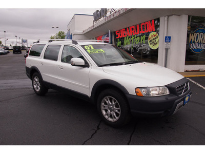 volvo xc70 2007 white wagon gasoline 5 cylinders all whee drive automatic 07701