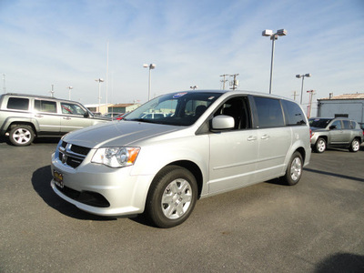 dodge grand caravan 2011 silver van mainstreet flex fuel 6 cylinders front wheel drive automatic 60915