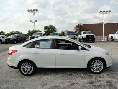 ford focus 2012 white sedan sel flex fuel 4 cylinders front wheel drive automatic with overdrive 60546