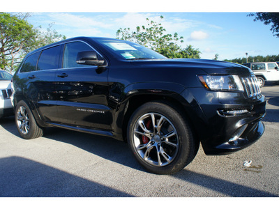 jeep grand cherokee 2012 black suv srt8 gasoline 8 cylinders 4 wheel drive automatic 33157