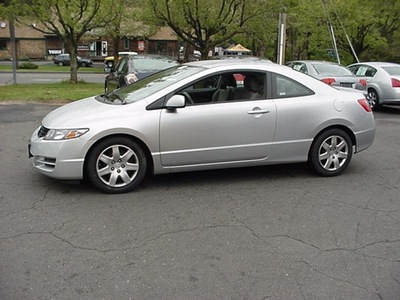 honda civic 2009 silver coupe lx gasoline 4 cylinders front wheel drive automatic 06019