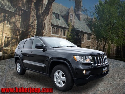 jeep grand cherokee 2011 black suv gasoline 6 cylinders 4 wheel drive 5 speed automatic 08844