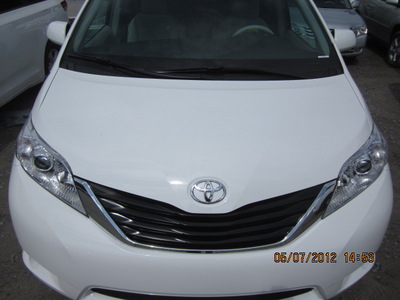 toyota sienna