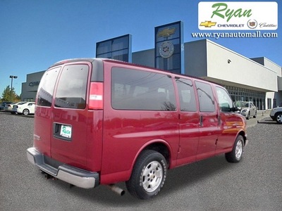 chevrolet express 2009 dk  red van gasoline 8 cylinders all whee drive 4 speed automatic 55313