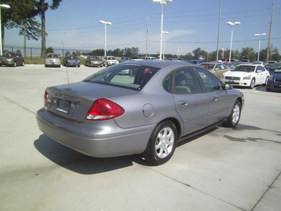 ford taurus 2006 dk  gray sedan sel gasoline 6 cylinders front wheel drive automatic 75503