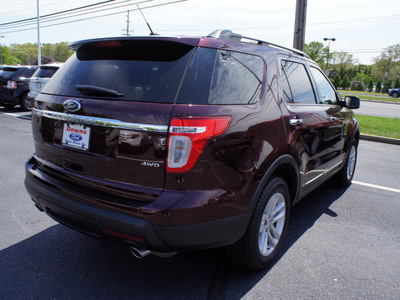 ford explorer 2011 red suv xlt gasoline 6 cylinders 4 wheel drive automatic 08753