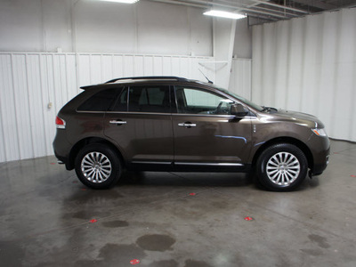 lincoln mkx 2011 lt  brown suv gasoline 6 cylinders front wheel drive automatic 76108