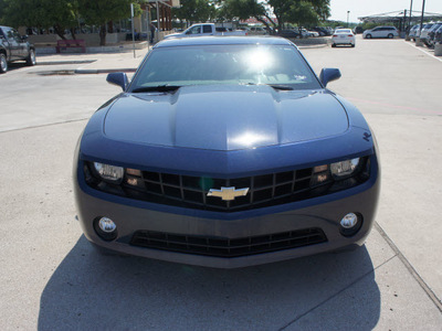 chevrolet camaro 2011 blue coupe gasoline 6 cylinders rear wheel drive automatic 76087