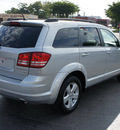 dodge journey 2010 silver suv sxt gasoline 6 cylinders front wheel drive automatic 33021