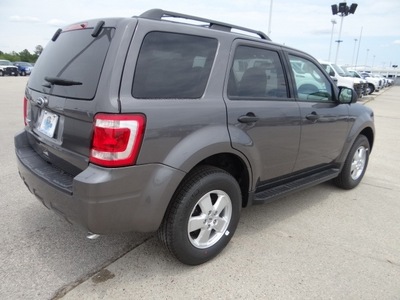 ford escape 2012 gray suv xlt gasoline 4 cylinders front wheel drive 6 speed automatic 77388