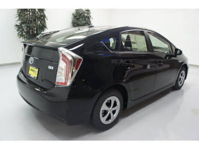 toyota prius 2012 black hatchback three hybrid 4 cylinders front wheel drive automatic 91731