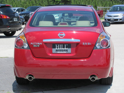 nissan altima 2009 red sedan sl gasoline 4 cylinders front wheel drive automatic 33884