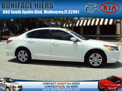 honda accord 2009 white sedan lx p gasoline 4 cylinders front wheel drive automatic 32901