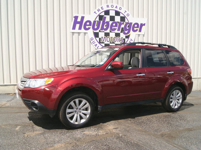 subaru forester 2011 paprika red 2 5x premium gasoline 4 cylinders all whee drive automatic 80905