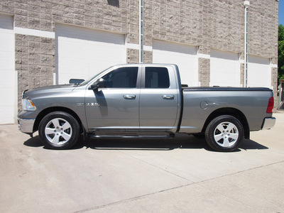 dodge ram pickup 1500 2010 dk  gray slt gasoline 8 cylinders 4 wheel drive automatic 80301