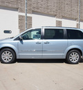 chrysler town and country 2012 lt  blue van touring l flex fuel 6 cylinders front wheel drive automatic 80301