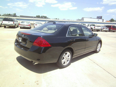 honda accord 2006 black sedan ex w leather gasoline 4 cylinders front wheel drive automatic 75503