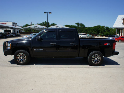 chevrolet silverado 1500 2011 black lt z71 flex fuel 8 cylinders 4 wheel drive automatic 76087