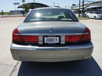 mercury grand marquis 2001 gray sedan gs gasoline 8 cylinders rear wheel drive automatic with overdrive 76087