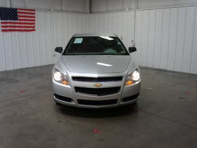 chevrolet malibu 2011 silver sedan ls flex fuel 4 cylinders front wheel drive automatic 76108