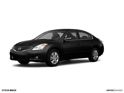 nissan altima 2010 sedan gasoline 4 cylinders front wheel drive cont  variable trans  33021