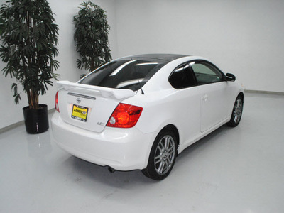 scion tc 2007 white hatchback gasoline 4 cylinders front wheel drive automatic 91731